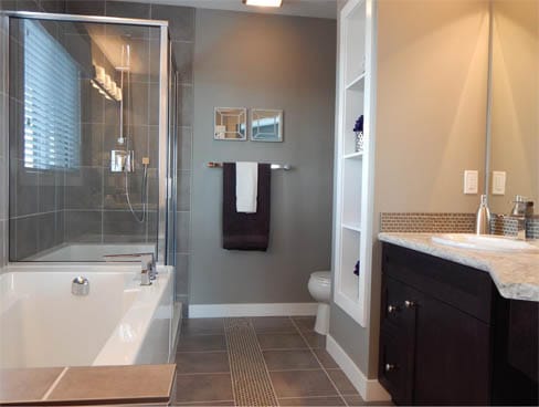TilesDirectBlog3CreativeColourSchemesforYourBathroomWall-3