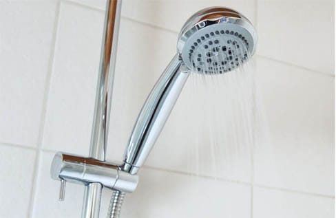 TilesDirectblog5IdeasforGoingBoldWithYourBathroomDesign (1)-2