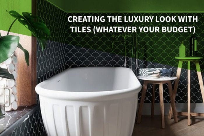 luxury bathtub with black shell tiles