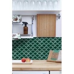 Bottle Green Crackle 27.3cm x 25.9cm (7.3mm x 7.3mm) Fan Mosaic Tile