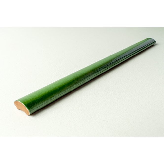 Bullnose Victoria Green Gloss 1.2cm x 15cm Border tile