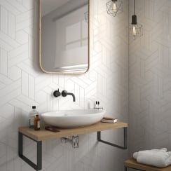 Chevron Cream Right 18.6 x 5.2cm Wall Tile PER BOX