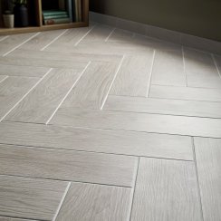 Cotage Wood-Effect White 20cm x 120cm Floor Tile