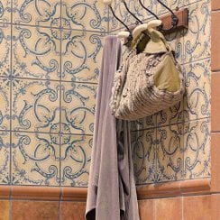 Barro Tiles