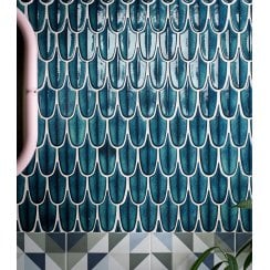 Plume Verdi Blue 30.5cm x 26.9cm (1.5cm x 11.5cm) Mosaic Tile