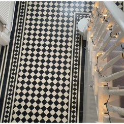 Regency Black & White Small Chequer (7.3cm x 7.3cm) 30cm x 30cm Mosaic Tile