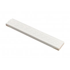 V&A Cream Serpentine Border 2.5cm X 15.2cm