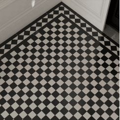 Winston Snow and Midnight Chequer 39.4cm x 39.4cm (9.5cm x 9.5cm) XL Mosaic Tile